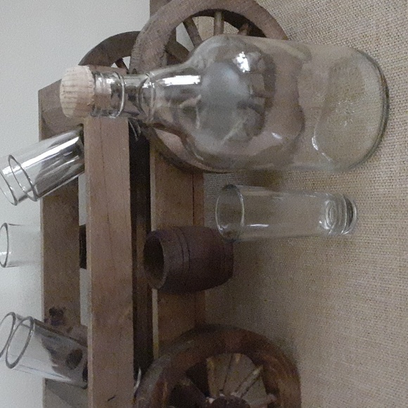 Whiskey Wagon - Picture 7 of 10